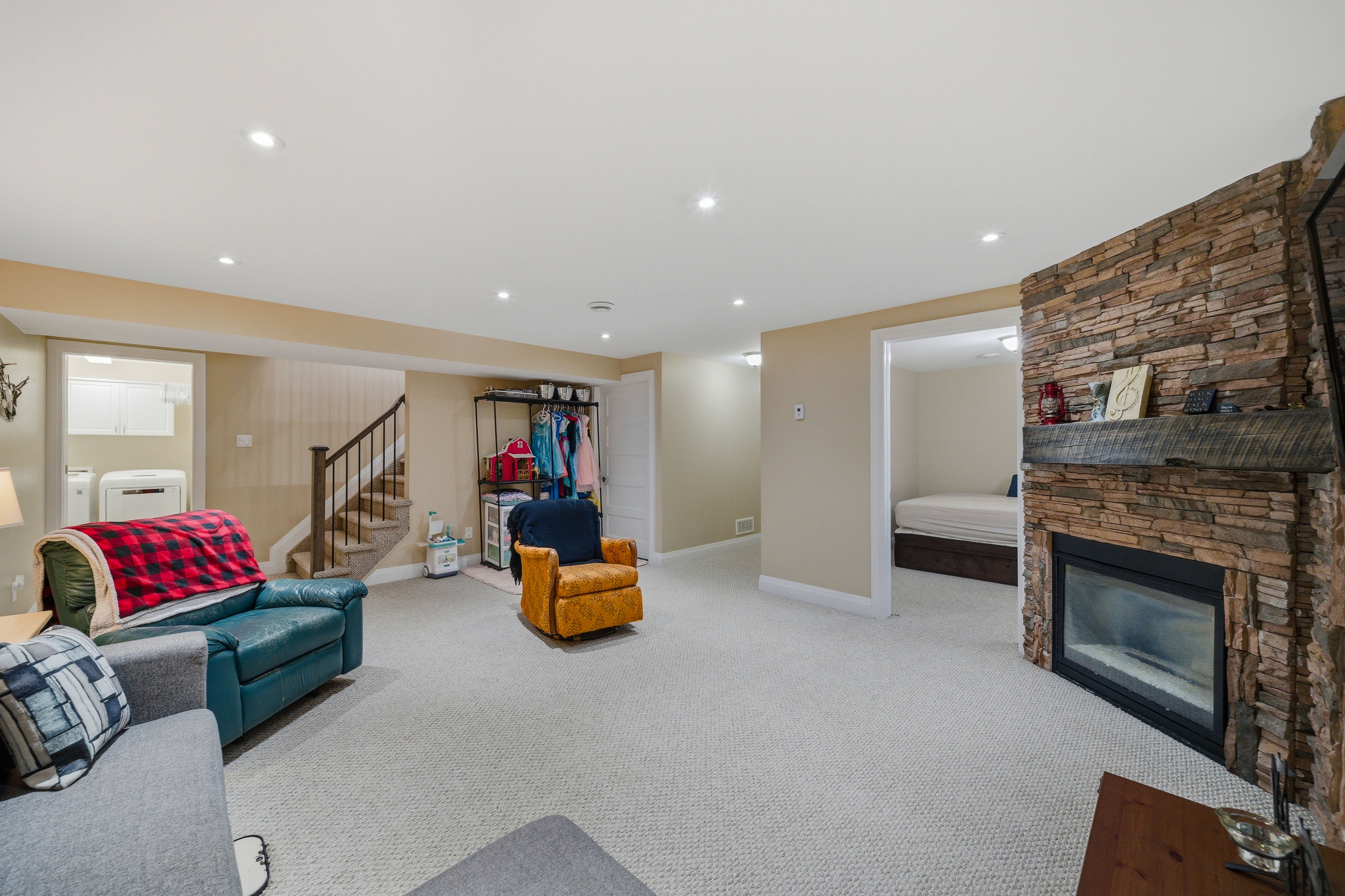 Property photo 37